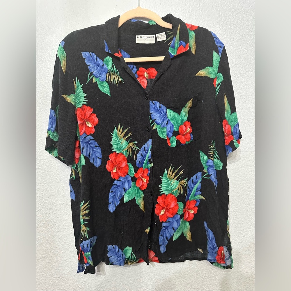 EUC Sz 14 Alfred Dunner Black Floral Blouse